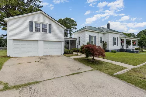 208 Edwards St, Princeton, NC 27569 photo 8