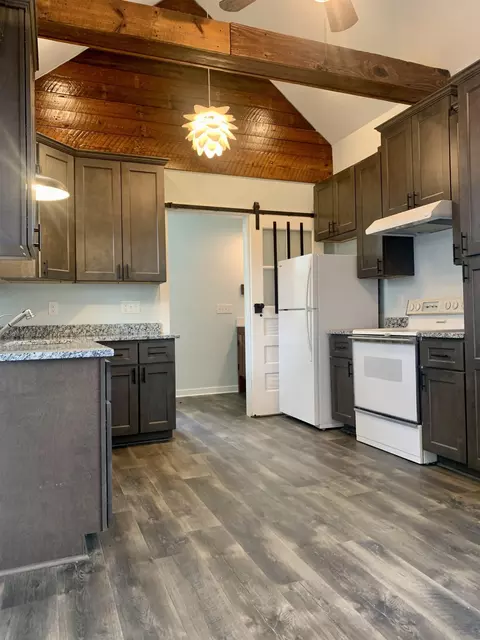295 Byrdtown Rd, Benson, NC 27504 photo 4