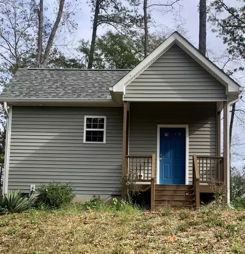 295 Byrdtown Rd, Benson, NC 27504