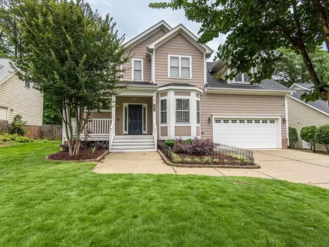 1212 Applethorn Dr, Apex, NC 27502