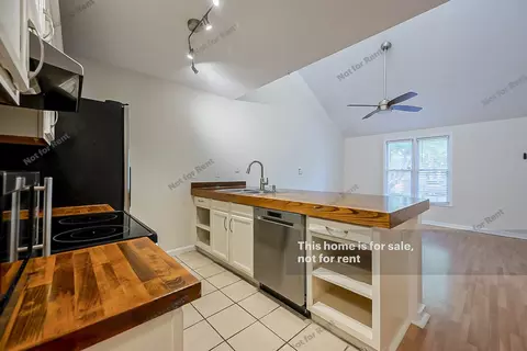 602 Gatehouse Ln, Durham, NC 27707 photo 12