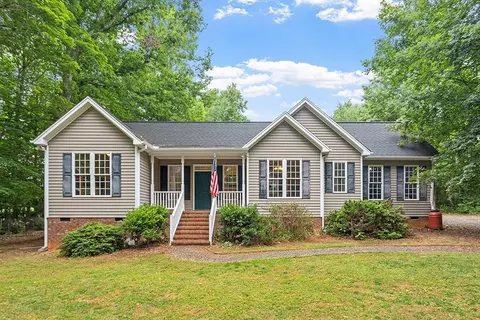 1107 Bricewood Ln, Cedar Grove, NC 27231