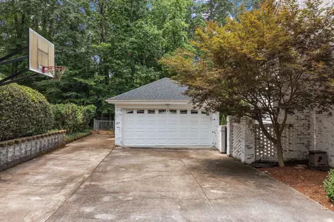 21 Chancery Pl, Durham, NC 27707 photo 56