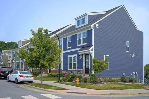 449 Rally Point Pl, Wake Forest, NC 27587 photo 2