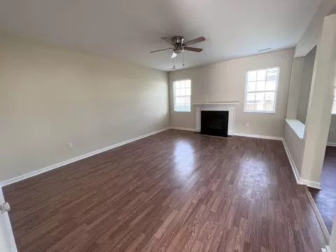 624 Hiddenbrook Dr, Durham, NC 27703 photo 4
