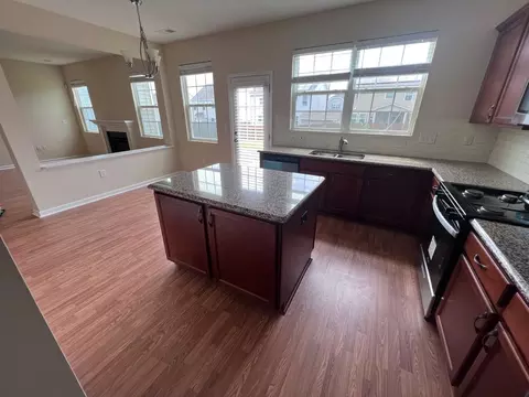 624 Hiddenbrook Dr, Durham, NC 27703 photo 7