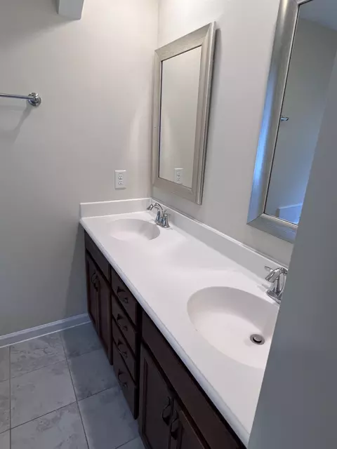 624 Hiddenbrook Dr, Durham, NC 27703 photo 16