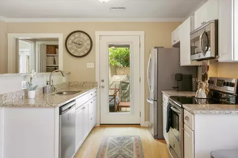 540 Edenton St, Raleigh, NC 27601 photo 9