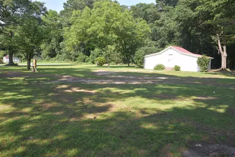 1226 Weeks Rd, Dunn, NC 28334 photo 6