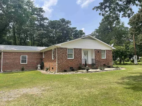 1226 Weeks Rd, Dunn, NC 28334 photo 1