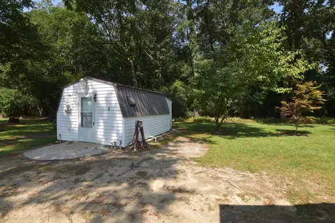 1226 Weeks Rd, Dunn, NC 28334 photo 41