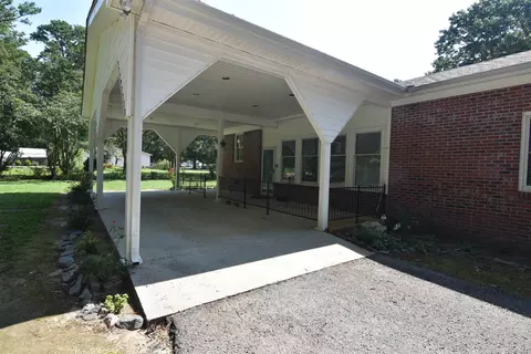 1226 Weeks Rd, Dunn, NC 28334 photo 8
