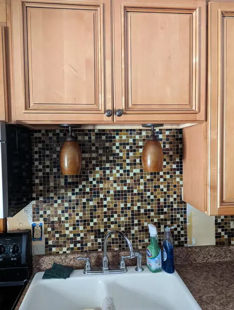 208 E Main St, Coats, NC 27521 photo 9