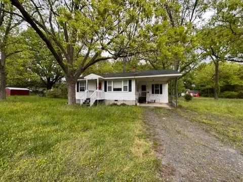 105 Creedmoor Rd, Stem, NC 27581 photo 3