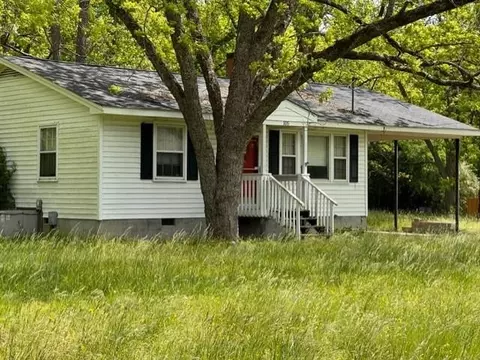 105 Creedmoor Rd, Stem, NC 27581 photo 2