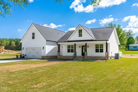 1051 Mudham Rd, Wendell, NC 27591