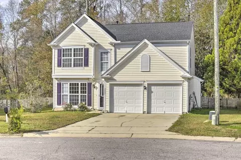 4801 Loganshire Ln, Raleigh, NC 27616