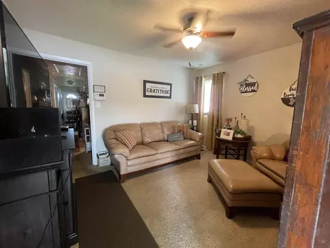 513 E Holt St, Smithfield, NC 27577 photo 7