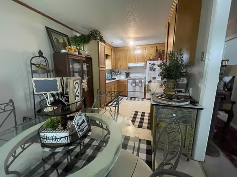 513 E Holt St, Smithfield, NC 27577 photo 18