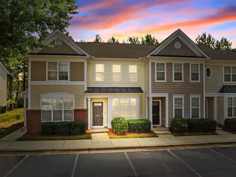 8310 City Loft Ct, Raleigh, NC 27613