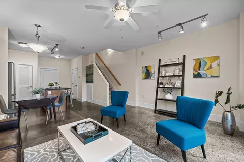 444 S Blount St #305, Raleigh, NC 27601