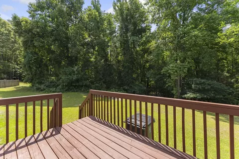 6125 Willow Crest Ln, Willow Spring, NC 27592 photo 9
