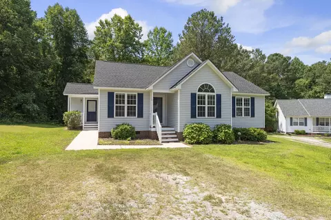 6125 Willow Crest Ln, Willow Spring, NC 27592 photo 2