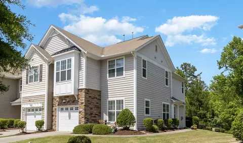 207 Suffolk Green Ln, Morrisville, NC 27560
