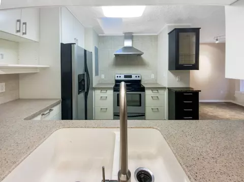 210 Beechtree Dr, Cary, NC 27513 photo 9