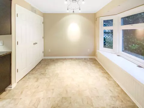 210 Beechtree Dr, Cary, NC 27513 photo 7