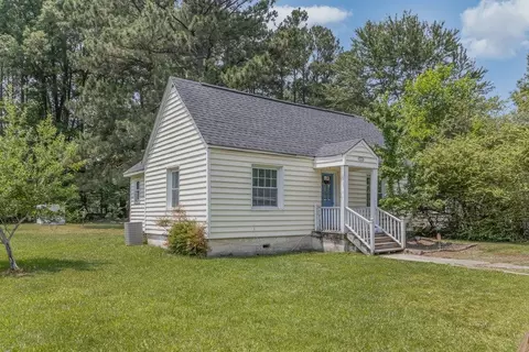 1306 Ed Cook Rd, Durham, NC 27703