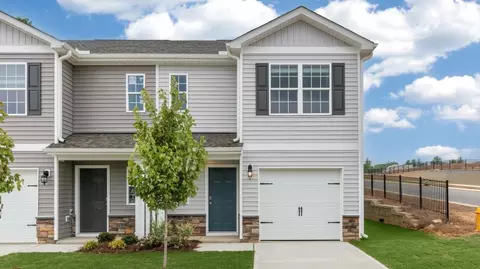 66 March Creek Dr, Fuquay Varina, NC 27526