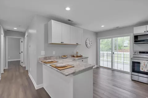 666 Troy St, Durham, NC 27703 photo 7