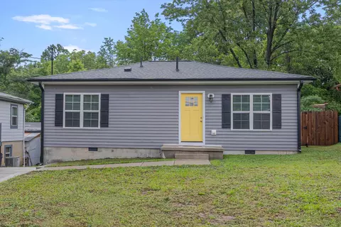 666 Troy St, Durham, NC 27703 photo 1
