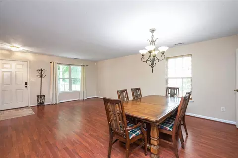 2711 E Shoreham St, Durham, NC 27707 photo 4