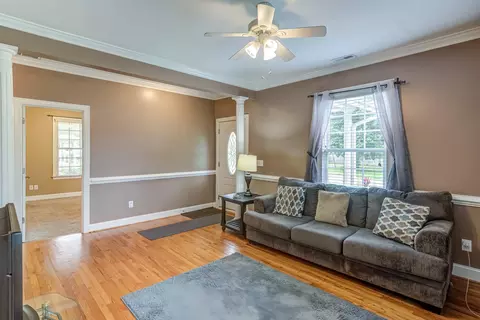 300 N 10th St, Erwin, NC 28339 photo 12