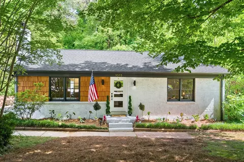 1013 Mockingbird Dr, Raleigh, NC 27615