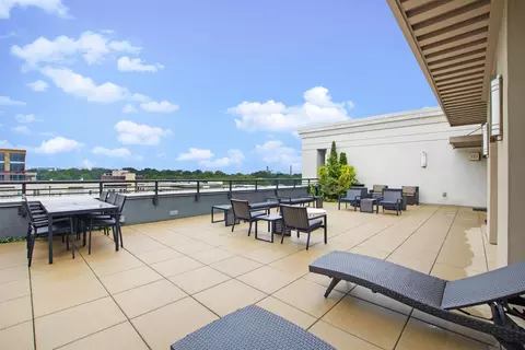 140 W Franklin St #304, Chapel Hill, NC 27516
