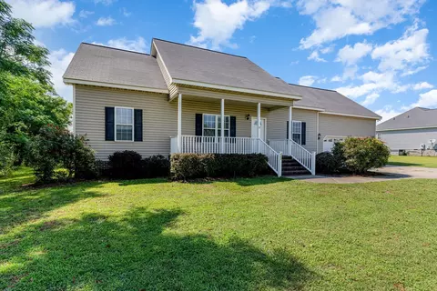 503 Wakefield Dr, Princeton, NC 27569