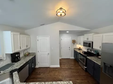 100 Jaylin Blvd, Spring Lake, NC 28390 photo 8