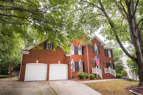 104 Oxcroft St, Cary, NC 27519