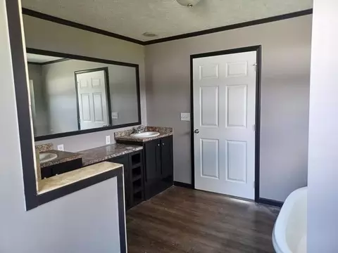 33 Marler Rd, Benson, NC 27504 photo 8
