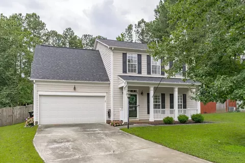336 Stone Hedge Ct, Holly Springs, NC 27540