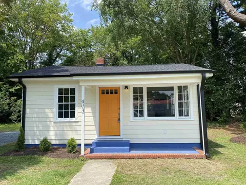 403 E Bay St, Dunn, NC 28334 photo 1