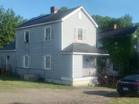 91 Jackson St, Roanoke Rapids, NC 27870