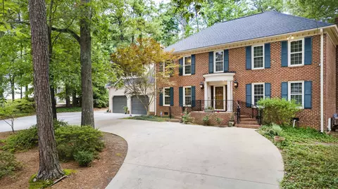 7012 Ridge Dr, Raleigh, NC 27615