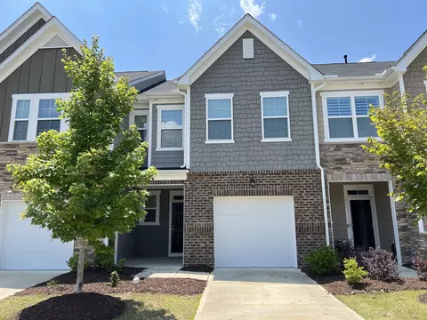 2828 Lanasa Ln, Apex, NC 27523