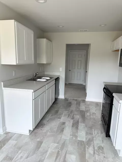 521 Green Path Rd, Godwin, NC 28344 photo 10