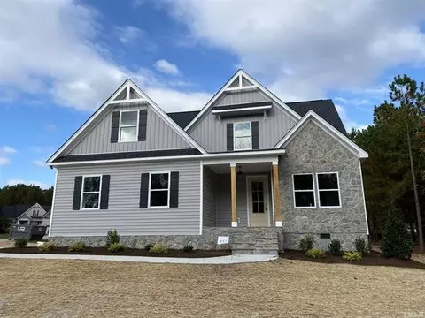 4200 Bald Cypress Ct, Zebulon, NC 27597