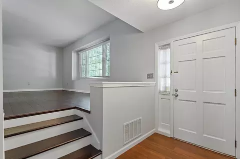 341 E Millbrook Rd, Raleigh, NC 27609 photo 5